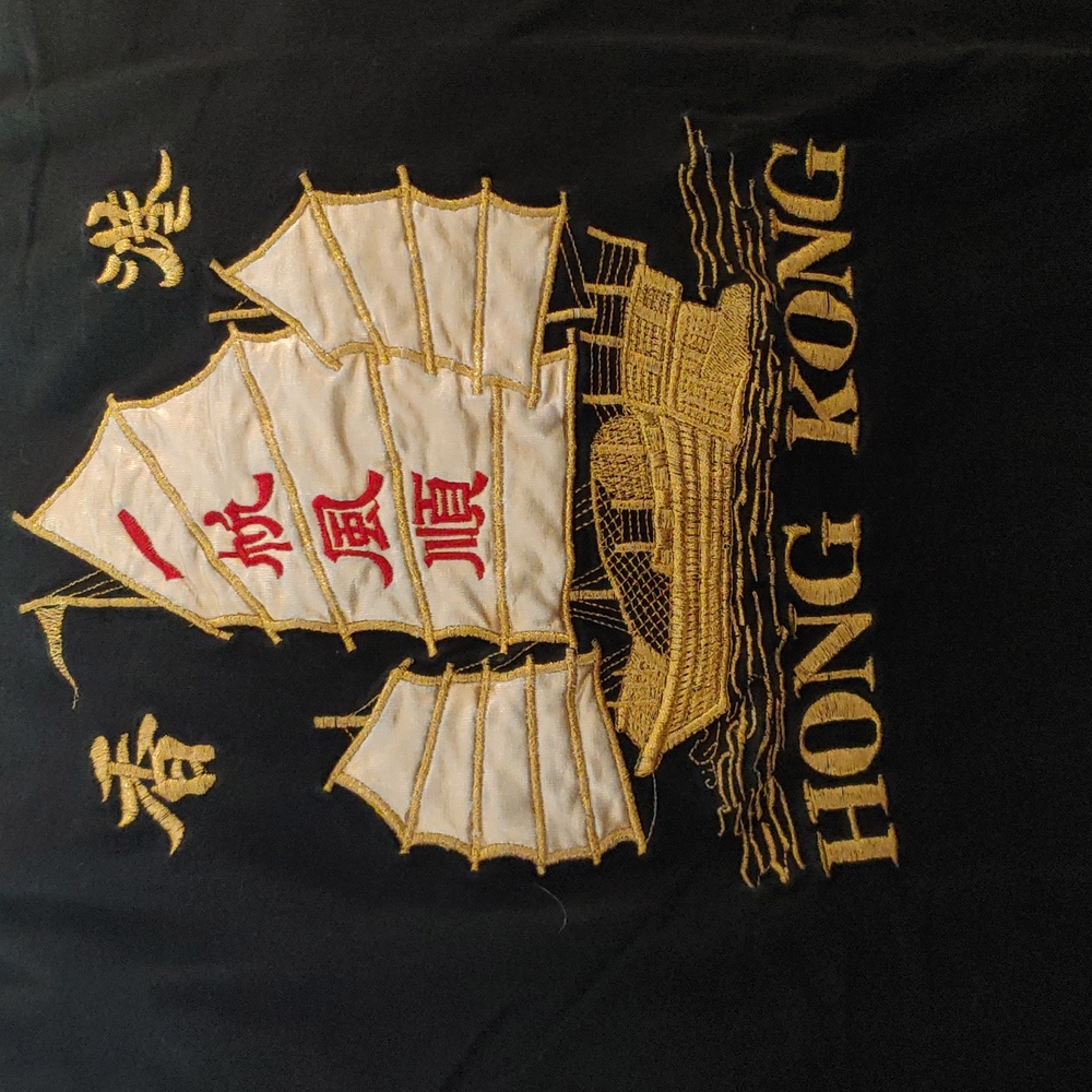 Hong Kong tee